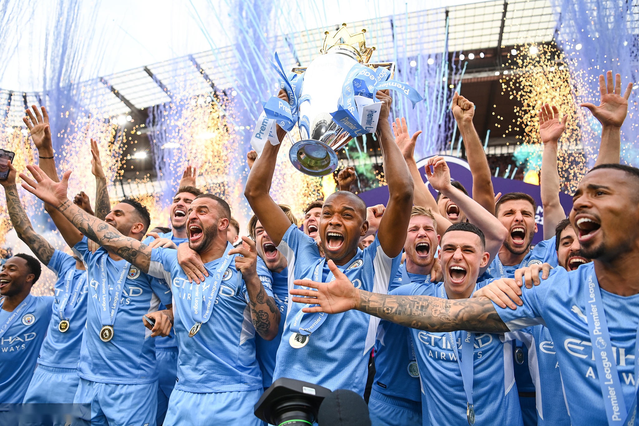 颗闪亮明星 颗闪亮明星